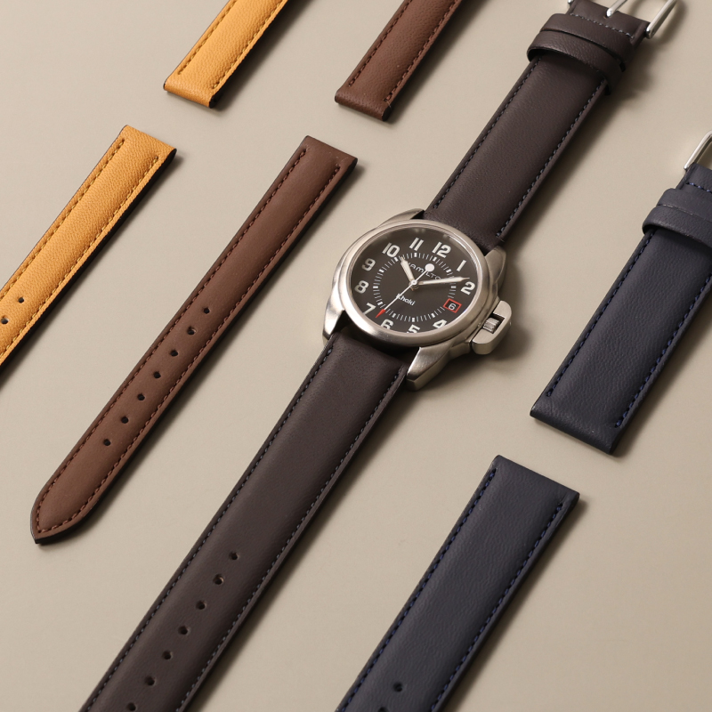 マットな質感が魅力！イタリア産ゴート（ヤギ革）を使用した上品な時計